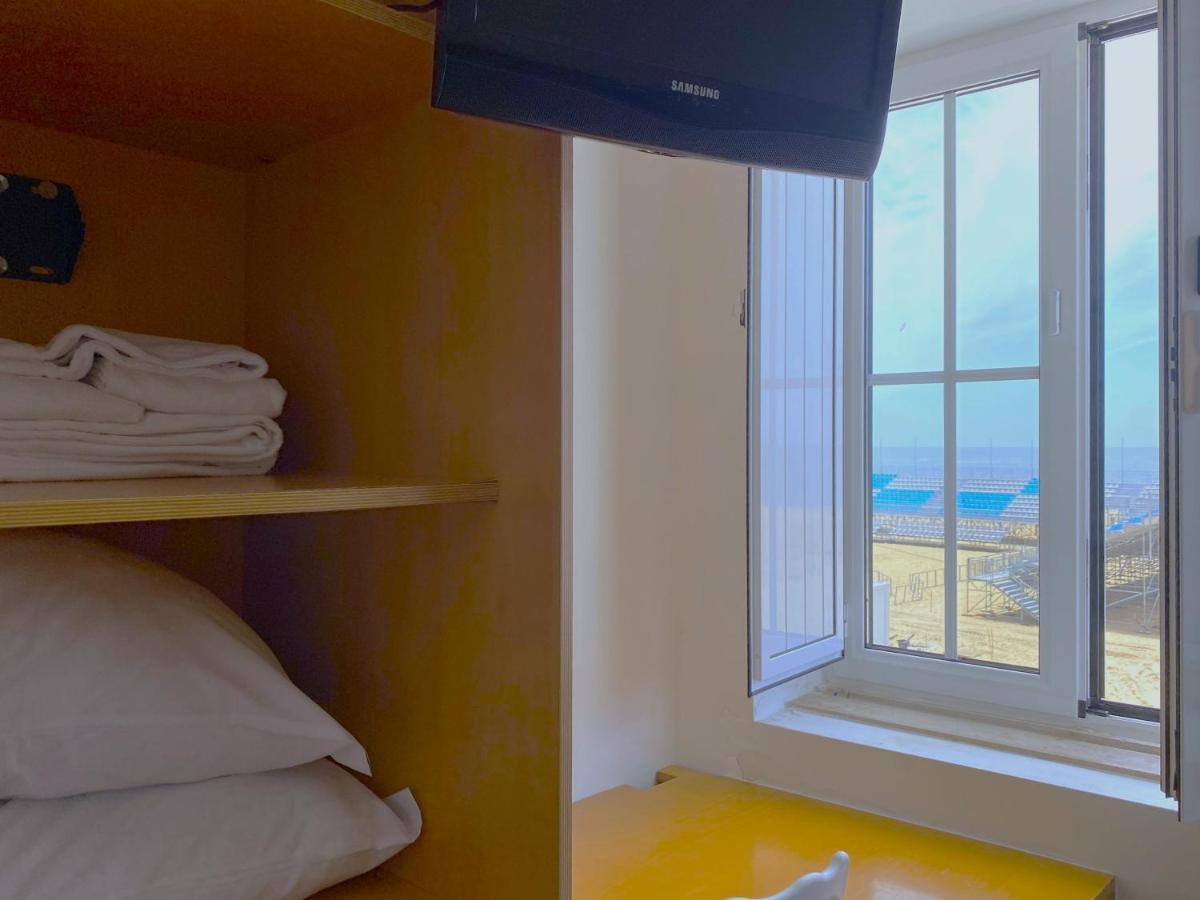 Hotel Na Crista da Onda Nazaré Esterno foto