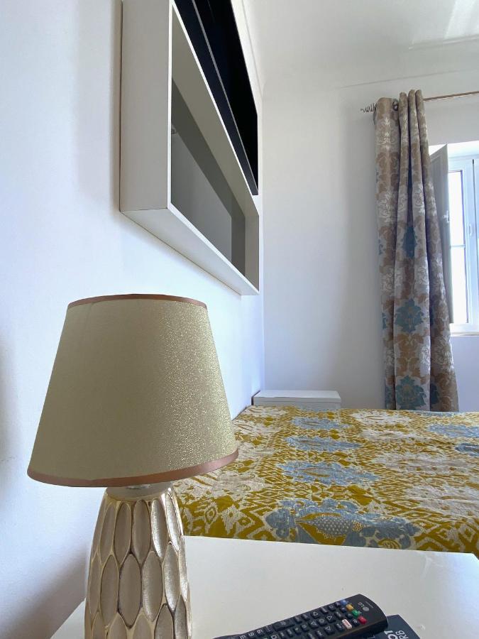 Hotel Na Crista da Onda Nazaré Esterno foto